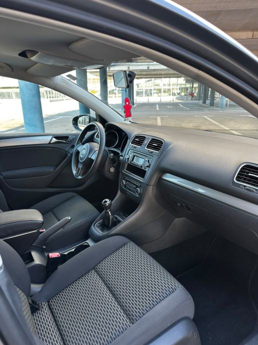 VW Golf 6 1,6 TDI*Reg. God dana 09/2027*147 TKM*Klima*Super stanje*, fotografija 12