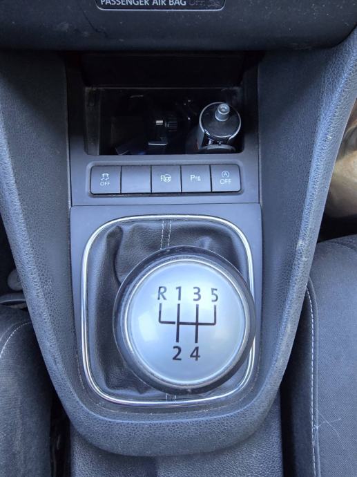 VW Golf 6 1,6 TDI, fotografija 12