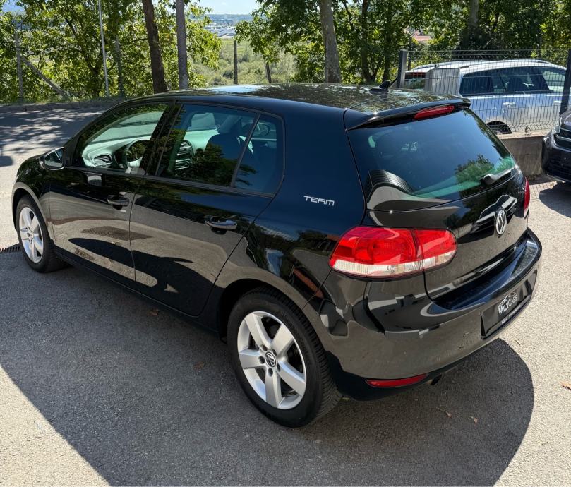 VW Golf 6 1,6 TDI TEAM, fotografija 3