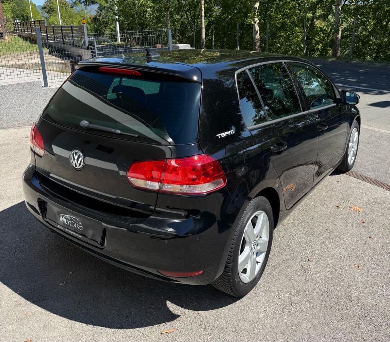 VW Golf 6 1,6 TDI TEAM, fotografija 4