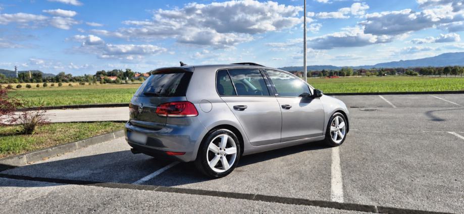 VW Golf 6 2,0 TDI DSG F1/XENON/ŠIBER, fotografija 4
