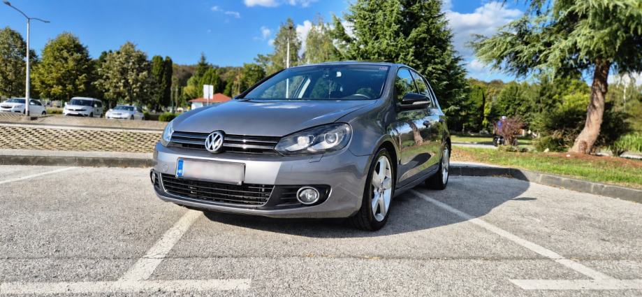 VW Golf 6 2,0 TDI DSG F1/XENON/ŠIBER, fotografija 2