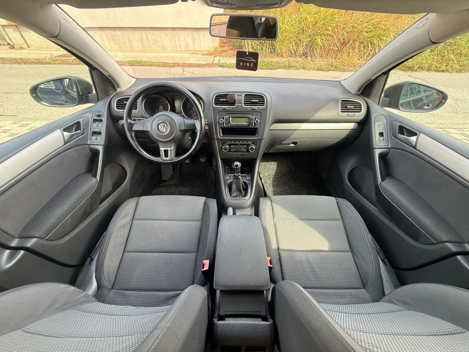 VW Golf 6 2,0 TDI ** REGISTRIRAN GODINU DANA**, fotografija 9