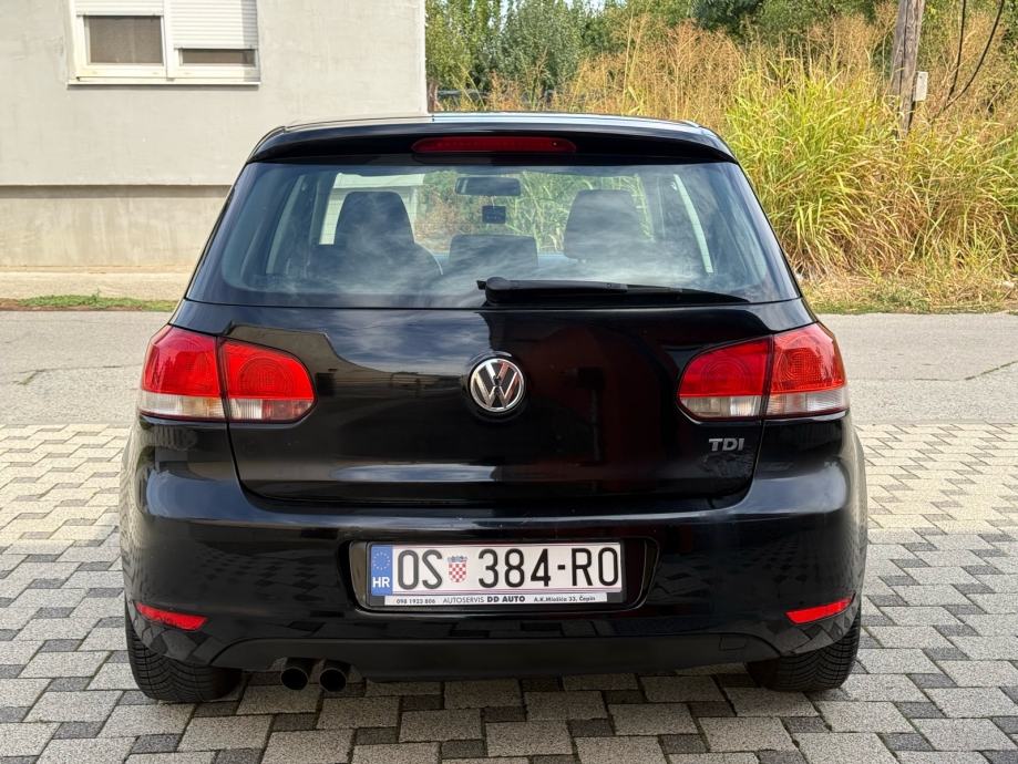 VW Golf 6 2,0 TDI ** REGISTRIRAN GODINU DANA**, fotografija 6