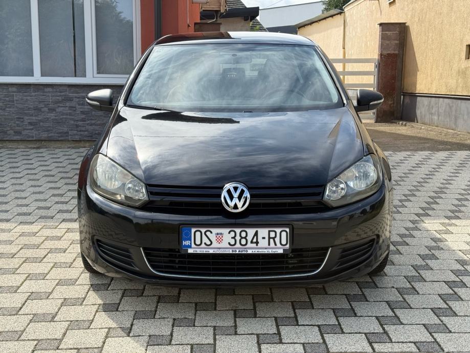 VW Golf 6 2,0 TDI ** REGISTRIRAN GODINU DANA**, fotografija 2