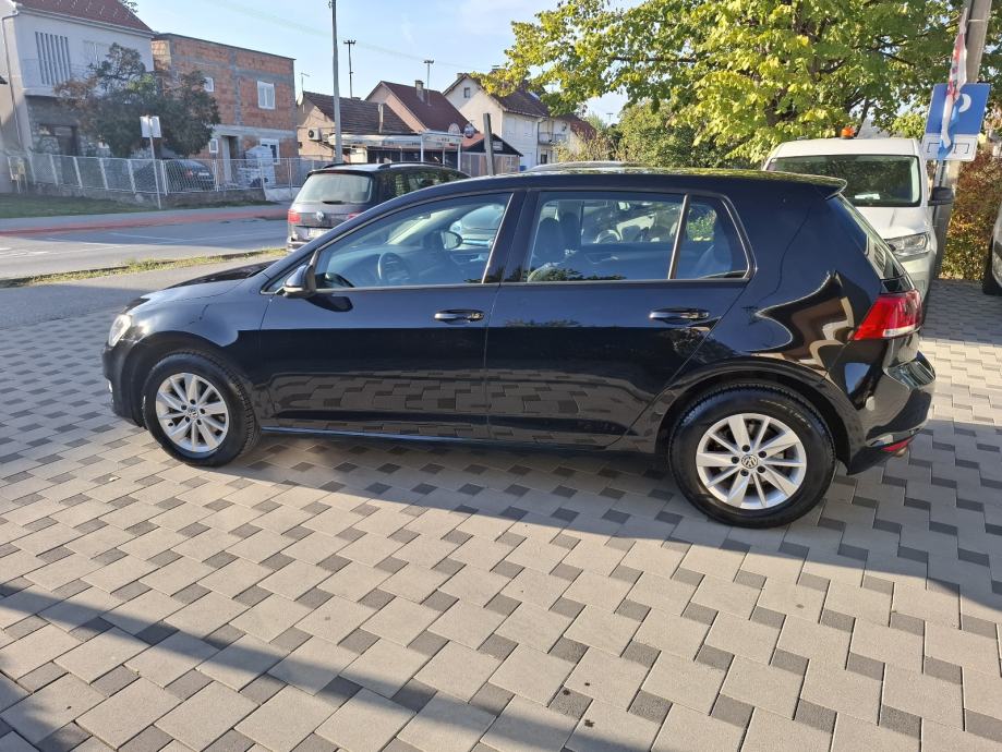 VW Golf 7 1 6 TDI 2015god GR.SJEDALA PDC JAMSTVO SERVISNA NA IME, fotografija 5