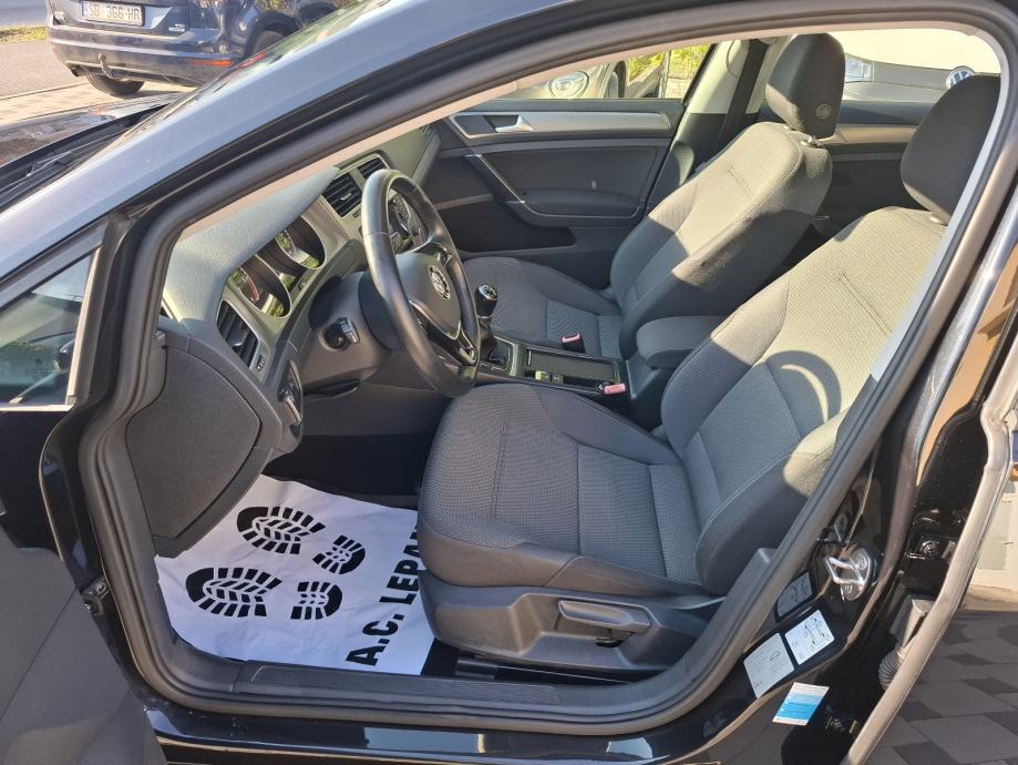 VW Golf 7 1 6 TDI 2015god GR.SJEDALA PDC JAMSTVO SERVISNA NA IME, fotografija 9