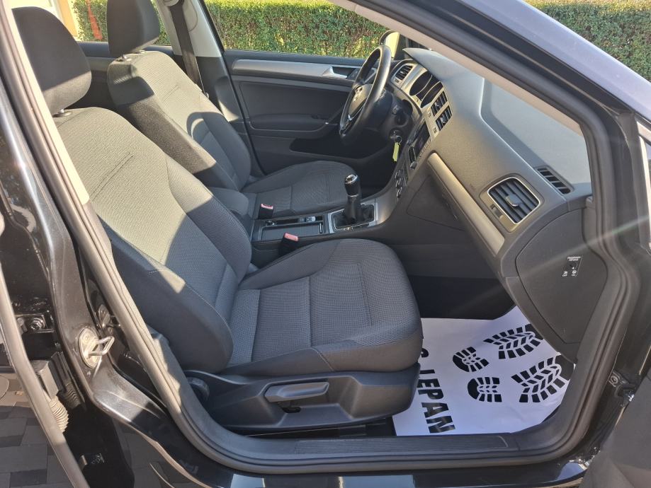 VW Golf 7 1 6 TDI 2015god GR.SJEDALA PDC JAMSTVO SERVISNA NA IME, fotografija 11