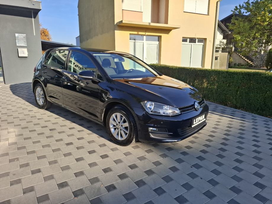 VW Golf 7 1 6 TDI 2015god GR.SJEDALA PDC JAMSTVO SERVISNA NA IME, fotografija 3