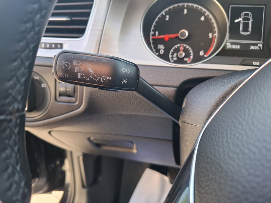 VW Golf 7 1 6 TDI 2015god GR.SJEDALA PDC JAMSTVO SERVISNA NA IME, fotografija 14