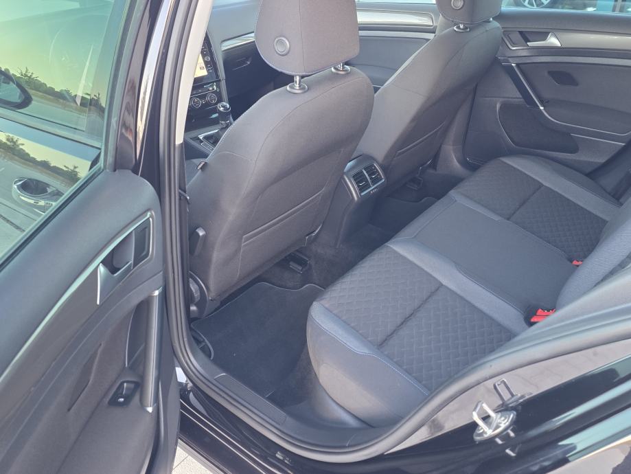 VW Golf 7 1,0 TSI JOIN,85KW,ALU,NAVI,KAMERA, fotografija 18