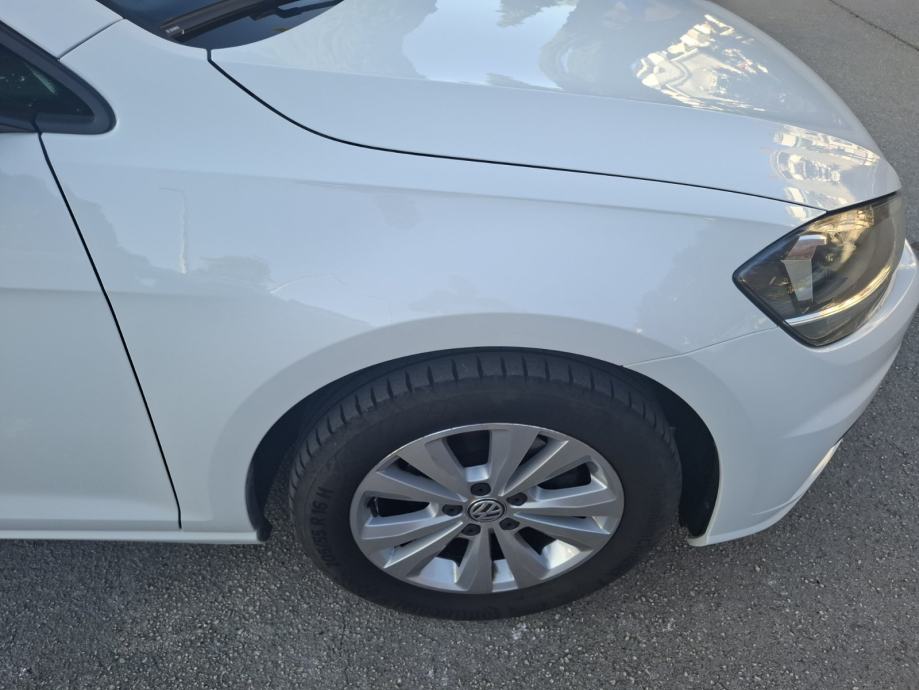 VW Golf 7 1,0 TSI- Registracija do 7.2027., fotografija 4
