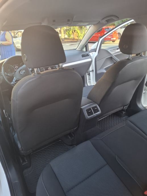 VW Golf 7 1,0 TSI- Registracija do 7.2027., fotografija 15
