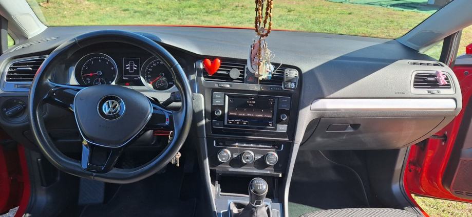VW Golf 7 1,0 TSI, fotografija 7
