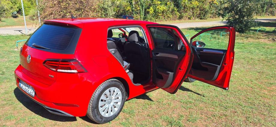 VW Golf 7 1,0 TSI, fotografija 11