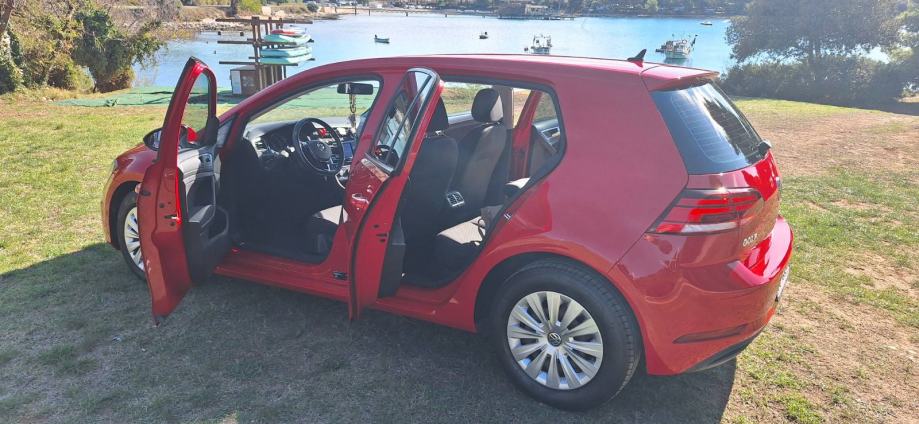 VW Golf 7 1,0 TSI, fotografija 10