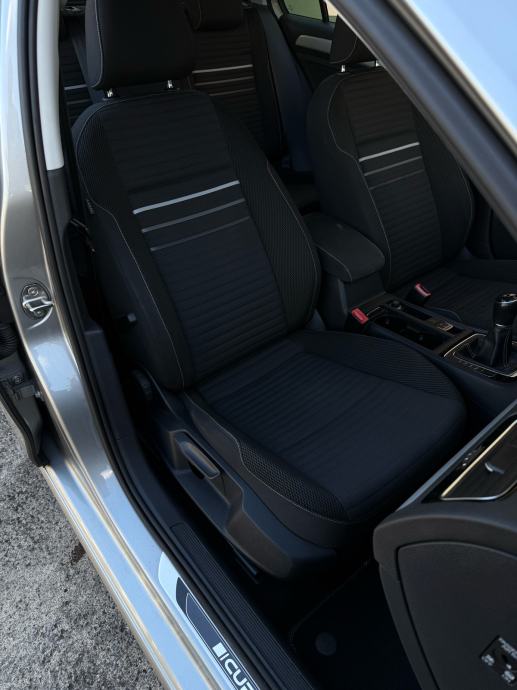 VW Golf 7 1.4 TSI 150 KS CUP | NAVI | P. ASSIST | GRIJANJE SJEDALA |, fotografija 16