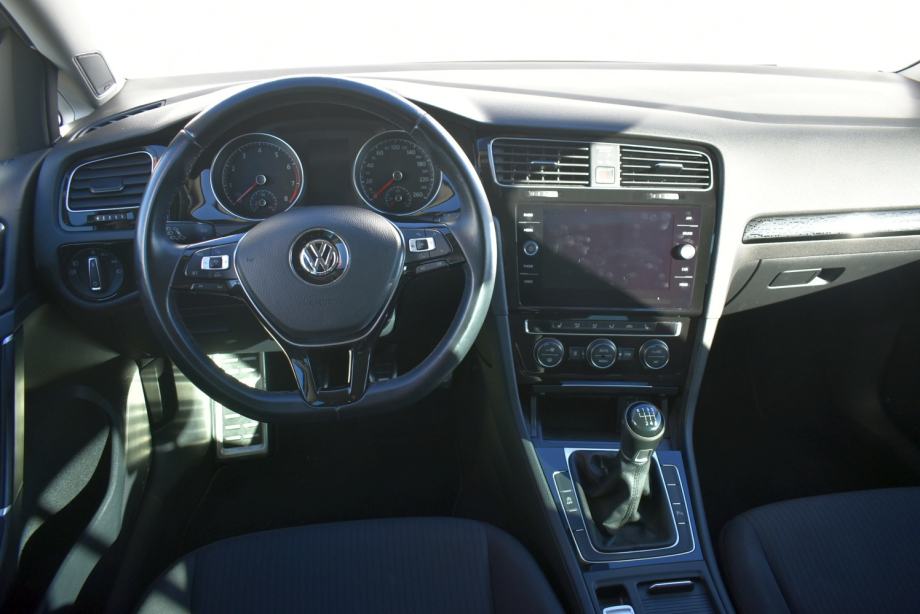 VW Golf 7 1.4 TSI SOUND *DE* JAMSTVO, ALU. NAPLATCI, GRIJANJE SJEDALA, fotografija 4