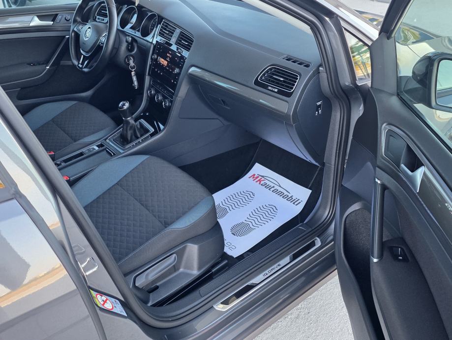 VW Golf 7 1,5 TSI IQ DRIVE 96KW ALU,NAVI,KAMERA,VOZILO U DOLASKU, fotografija 12