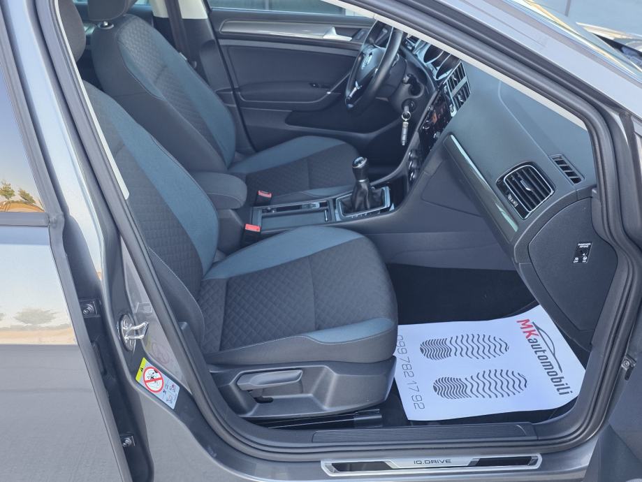 VW Golf 7 1,5 TSI IQ DRIVE 96KW ALU,NAVI,KAMERA,VOZILO U DOLASKU, fotografija 13