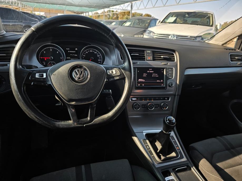 VW GOLF 7 1.6 TDI - 2015 GOD, fotografija 20