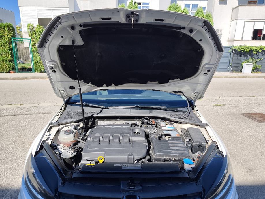 VW Golf 7 1,6 TDI automatik, fotografija 17