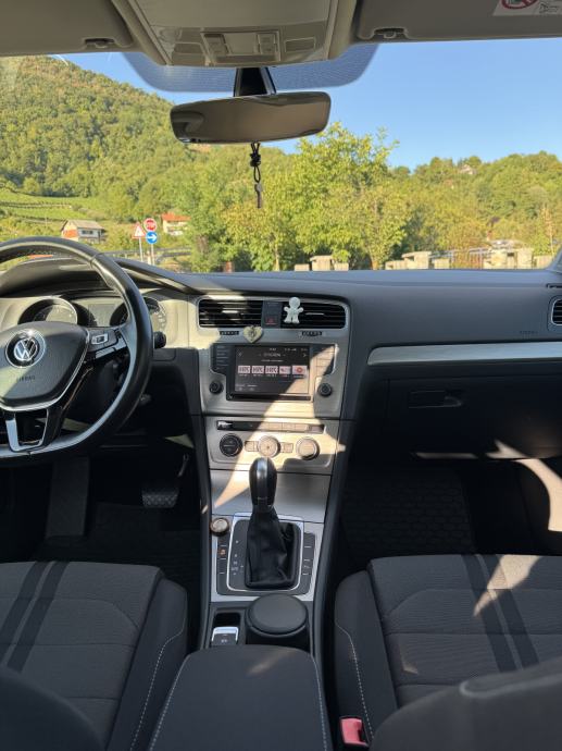 VW Golf 7 1,6 TDI DSG R Line, fotografija 7