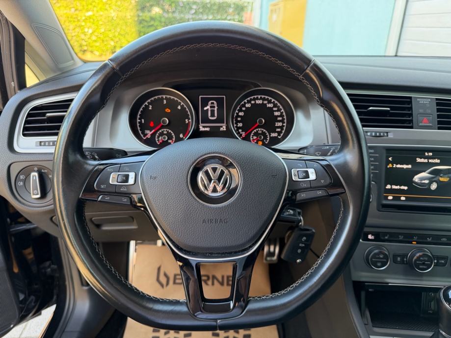 VW Golf 7 1,6 TDI BMT-LOUNGE-WEBASTO-PARK.SENZ, fotografija 14