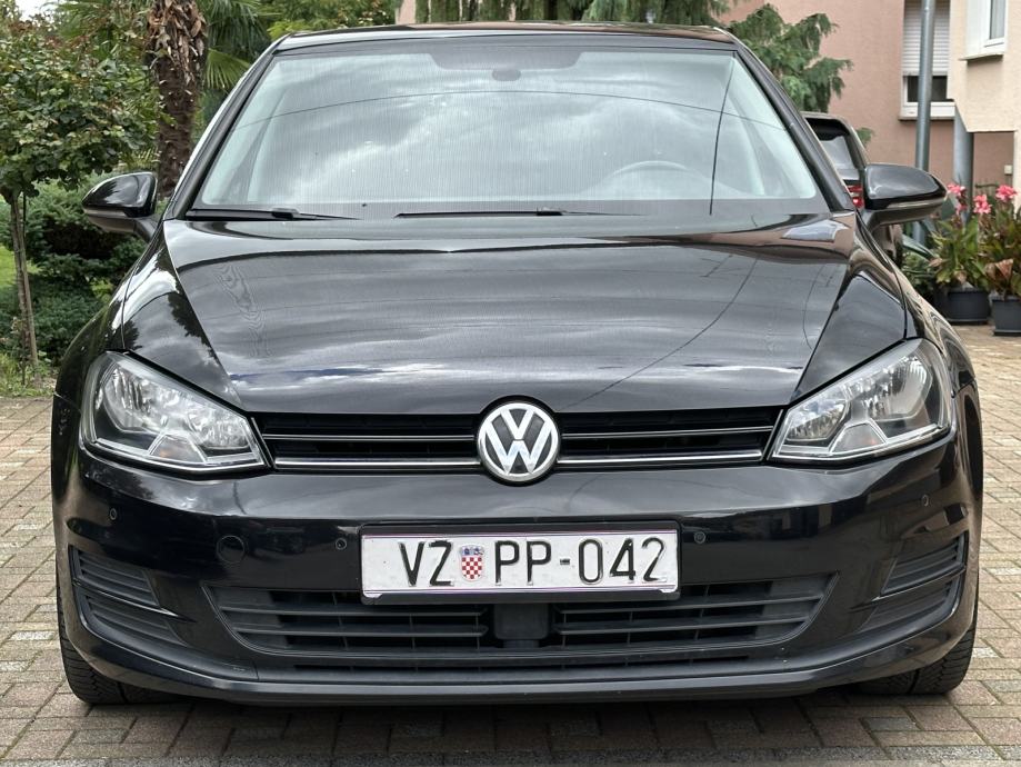 VW Golf 7 1,6 TDI BMT * NAVI * GARANCIJA *, fotografija 2