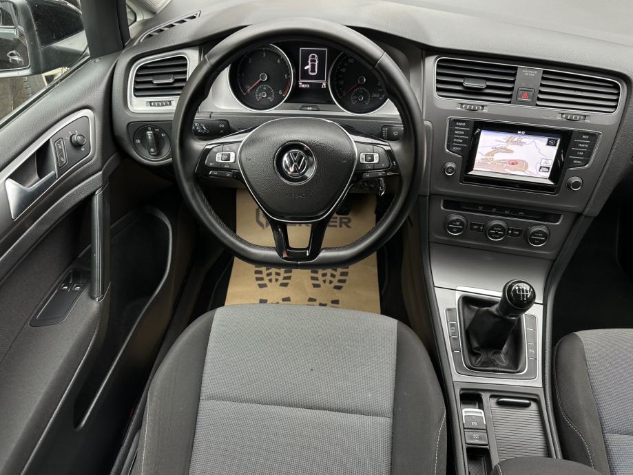 VW Golf 7 1,6 TDI BMT * NAVI * GARANCIJA *, fotografija 12