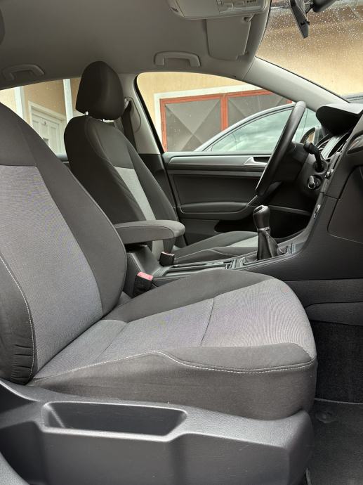 VW Golf 7 1,6 TDI BMT * NAVI * GARANCIJA *, fotografija 9