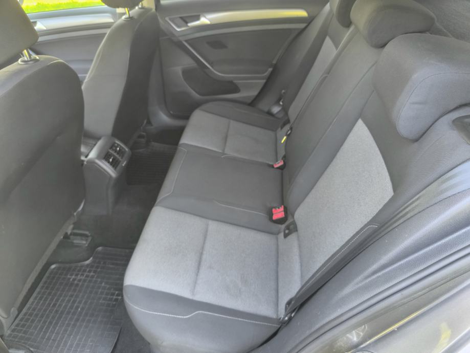 VW Golf 7 1,6 TDI BMT registriran 5/2027, fotografija 5