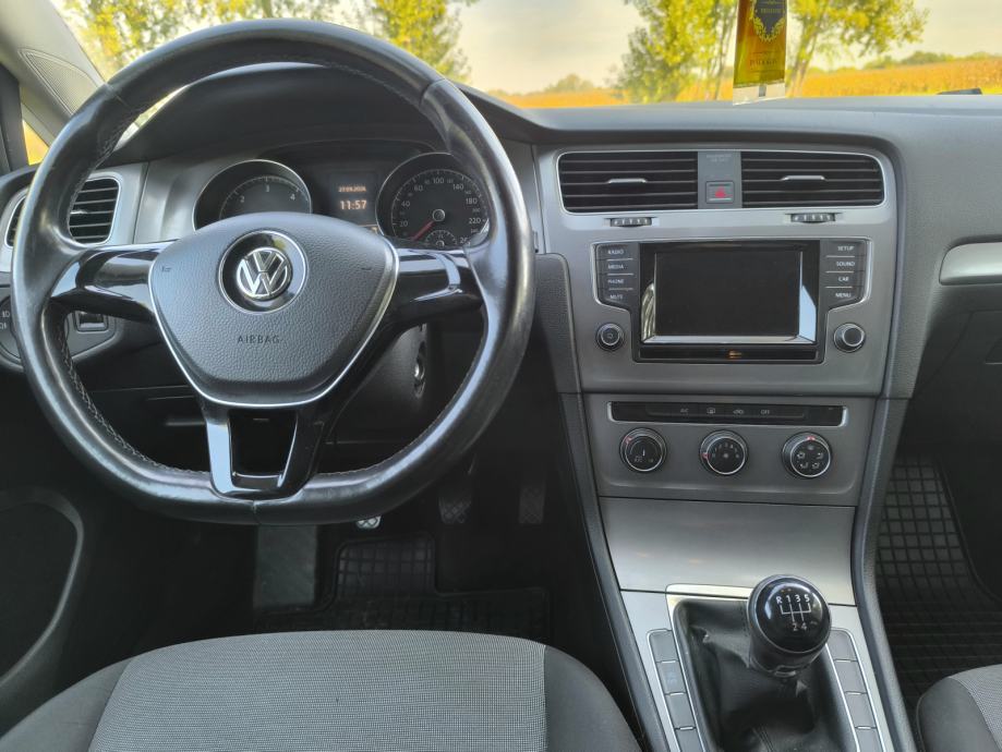VW Golf 7 1,6 TDI BMT registriran 5/2027, fotografija 8
