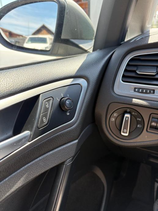 VW Golf 7 1,6 TDI BMT, fotografija 13