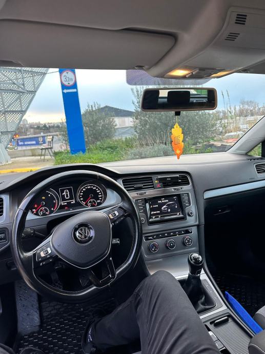 VW Golf 7 1,6 TDI BMT, fotografija 3
