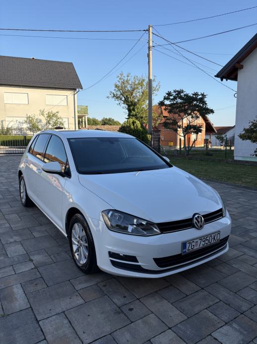 VW GOLF VII 1.6 TDI BMT, HR vozilo, reg. 11/2027, fotografija 8
