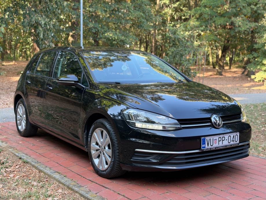 VW Golf 7.5 1,6 TDI BMT * Navi,ACC,Kamera,Alu* 135 tkm*, pogled izvana - slika 5