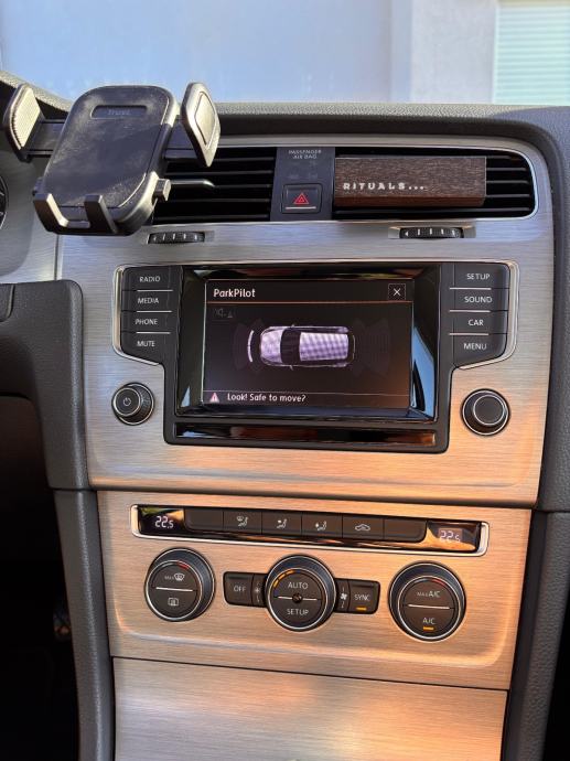 VW Golf 7 1,6 TDI BMT, fotografija 6