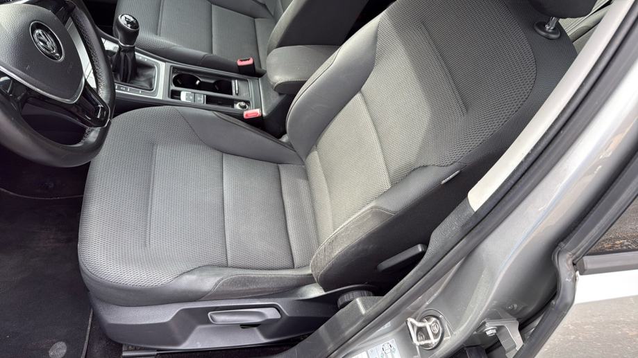 VW Golf 7 1,6 TDI BMT, fotografija 12