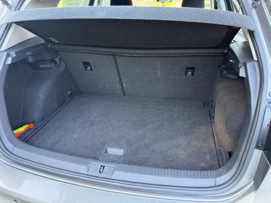 VW Golf 7 1,6 TDI BMT, fotografija 12