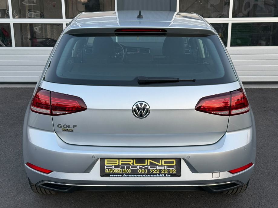 VW Golf 7,5 1,6 TDI HIGHLINE/ALCANTARA/NAVI/PDV/JAMSTVO, fotografija 5