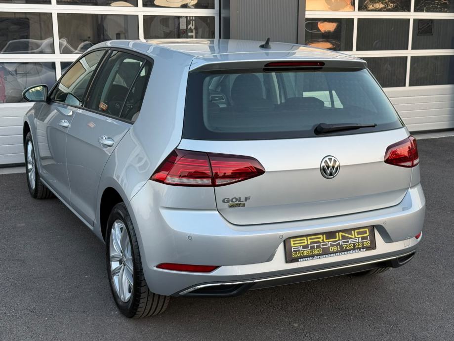 VW Golf 7,5 1,6 TDI HIGHLINE/ALCANTARA/NAVI/PDV/JAMSTVO, fotografija 4