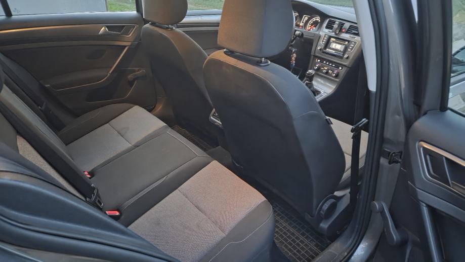 VW Golf 7 1,6 TDI BMT, fotografija 8