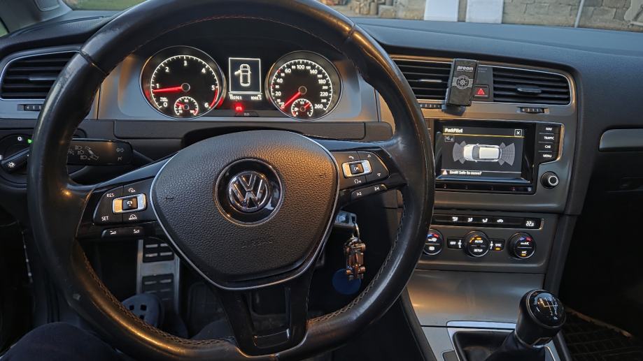 VW Golf 7 1,6 TDI BMT, fotografija 7