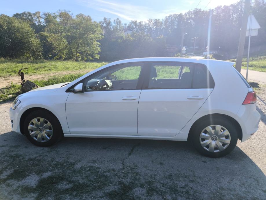 VW Golf 7 1.6 TDI BMT Trendline – 81 kW / 110 KS, fotografija 2