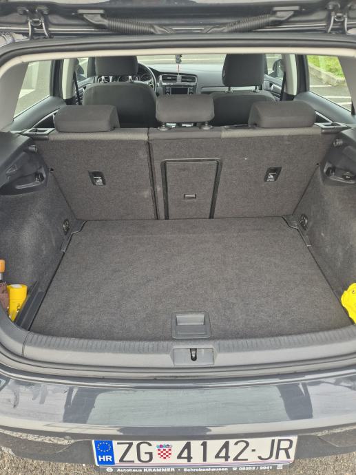 VW Golf 7 1,6 TDI COMFORTLINE, TEMPOMAT, PARK. SENZORI, fotografija 14
