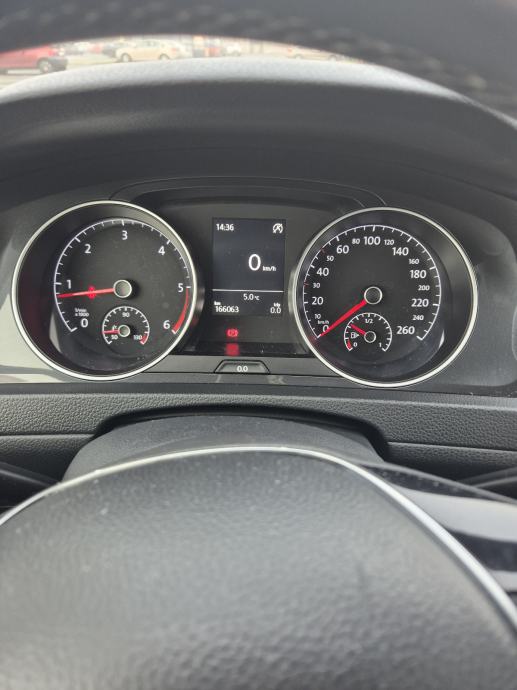 VW Golf 7 1,6 TDI COMFORTLINE, TEMPOMAT, PARK. SENZORI, fotografija 16