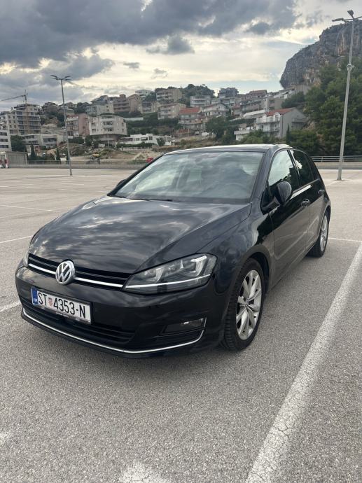 VW Golf 7 1,6 TDI | HIGHLINE | Kamera | Koža | Radar | Panorama, fotografija 3
