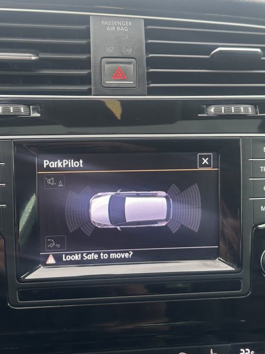 VW Golf 7 1,6 TDI | HIGHLINE | Kamera | Koža | Radar | Panorama, fotografija 17