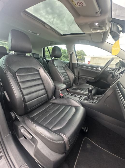 VW Golf 7 1,6 TDI | HIGHLINE | Kamera | Koža | Radar | Panorama, fotografija 14